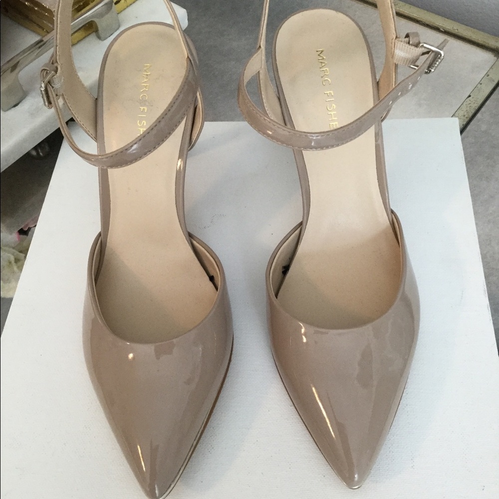 Marc Fisher patent leather heels